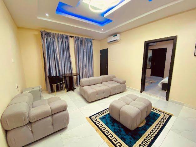 West Wing Hotel ลากอส ภายนอก รูปภาพ