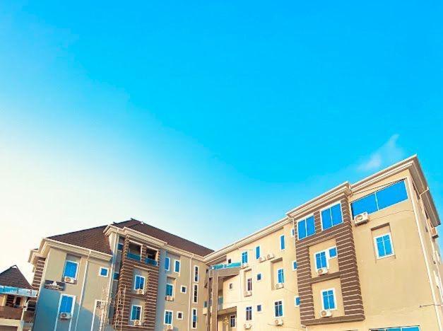 West Wing Hotel ลากอส ภายนอก รูปภาพ