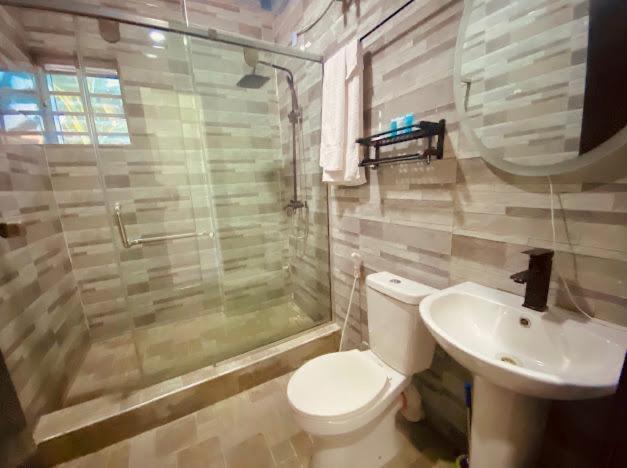 West Wing Hotel ลากอส ภายนอก รูปภาพ