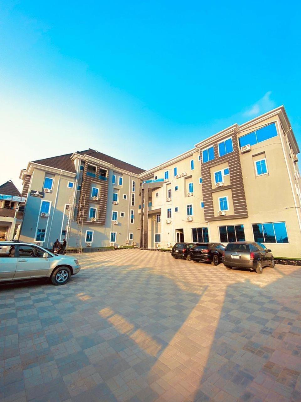 West Wing Hotel ลากอส ภายนอก รูปภาพ